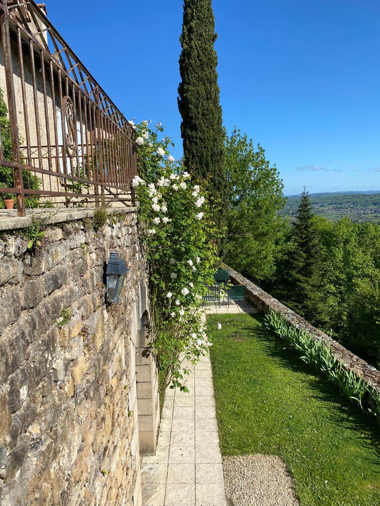 Bed and Breakfast Manoir De Rieuzal Loubressac Экстерьер фото